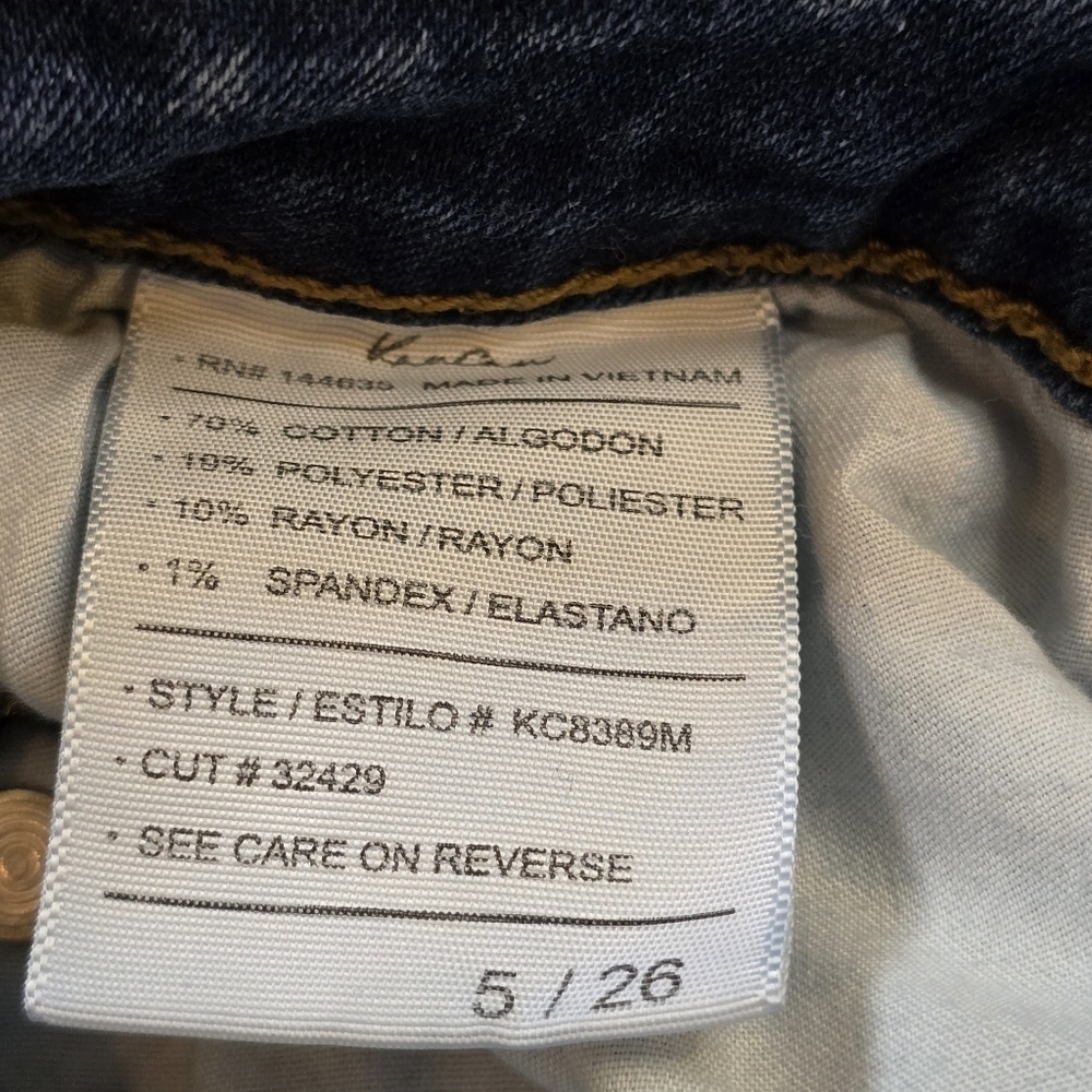 KanCan Button Fly Distressed Jeans Size 5/26 - Picture 12 of 12